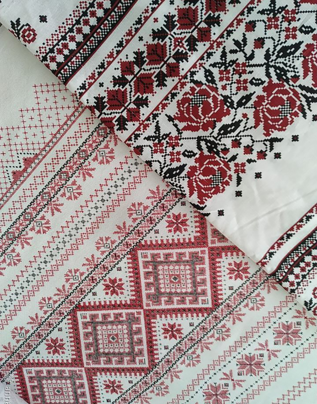 Ukrainian Folk Tablecloth ''Vyshivanka''