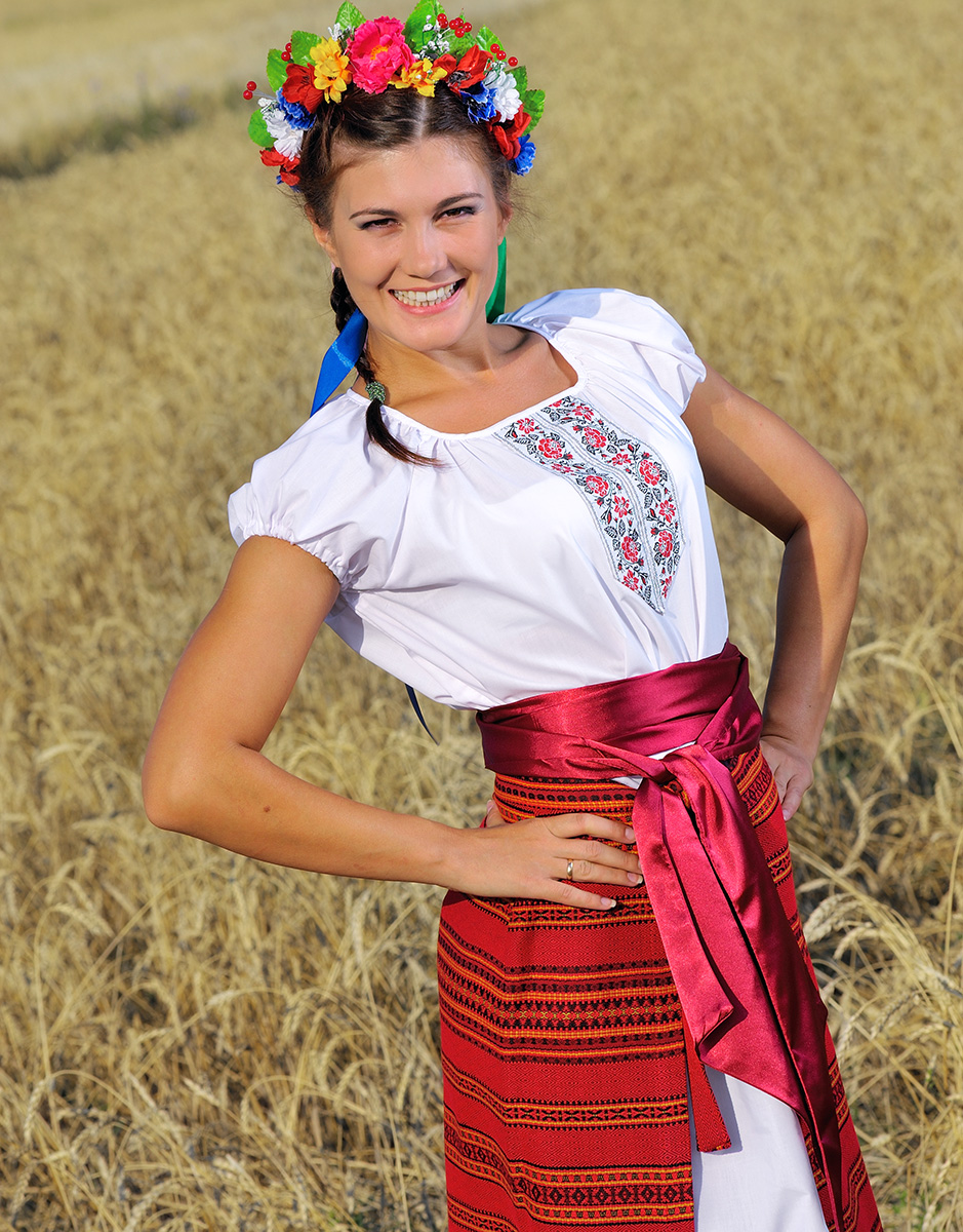 Costume Traditionnel Ukrainien Nastena
