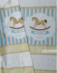 Tissu pour bébé au metre ''Horse With Beige Crowns On White''}