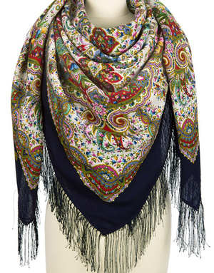 Wool shawl ''Izuminka''