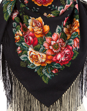 Wool shawl ''Town of roses''