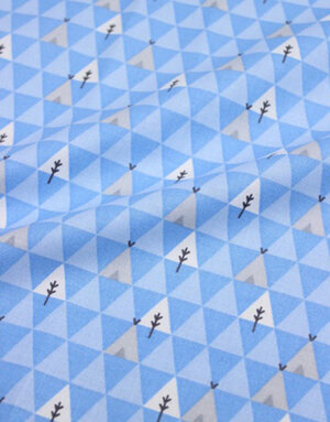 {[en]:Poplin cotton ''Geometric wigwams light blue''}