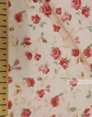 Tissu coton fleuri au metre ''Small Pink Roses On A Soft Cream''}