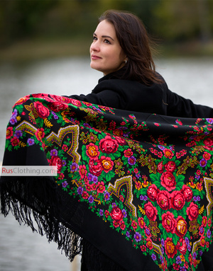 Russian evening scarf wrap Pavlovo Posad shawl beige Oversized wool shawl with orange roses size 53