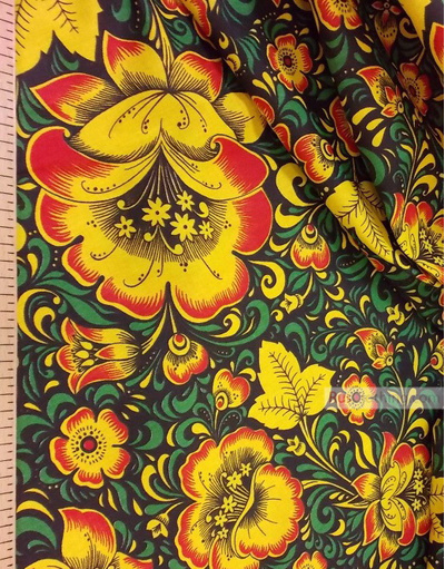 Russian Fabric Patterns ''Khokhloma Is Bright Green On Black''}