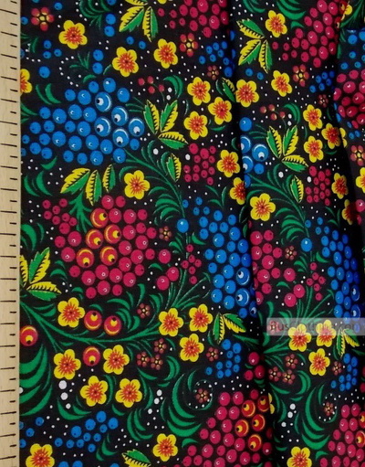 Russian Fabric Designs ''Currant On Black''}