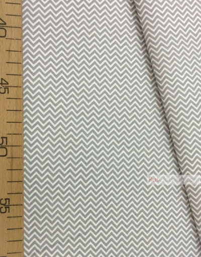 Tissu géométrique au metre  ''Small, Gray-White Zigzag''}