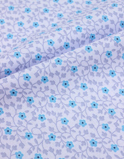{[en]:Cotton fabric ''Light blue pansies''}