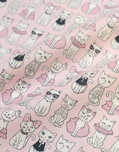 {[en]:Cotton fabric ''Kittens on pink''}