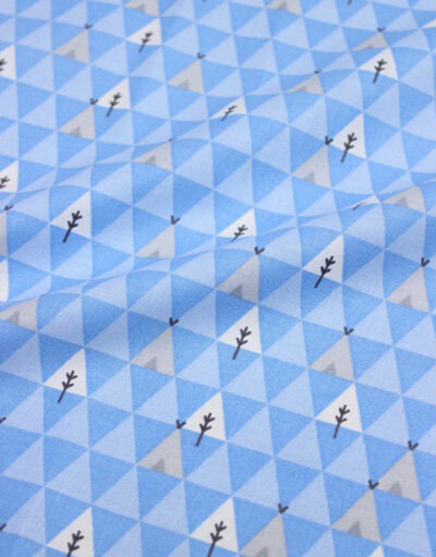 {[en]:Poplin cotton ''Geometric wigwams light blue''}